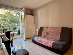 Studio cosy à 300m de la plage avec balcon, TV et proche commodités à Argelès-sur-Mer - FR-1-225-235